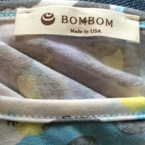 🫐  Colorful animal print short sleeve top - Picture 10 of 14